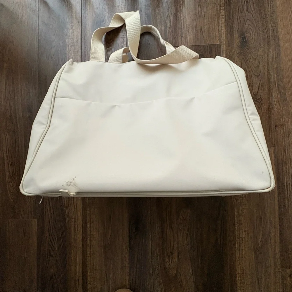 Béis The Easy to West Tote in Beige - Picture 2 of 10